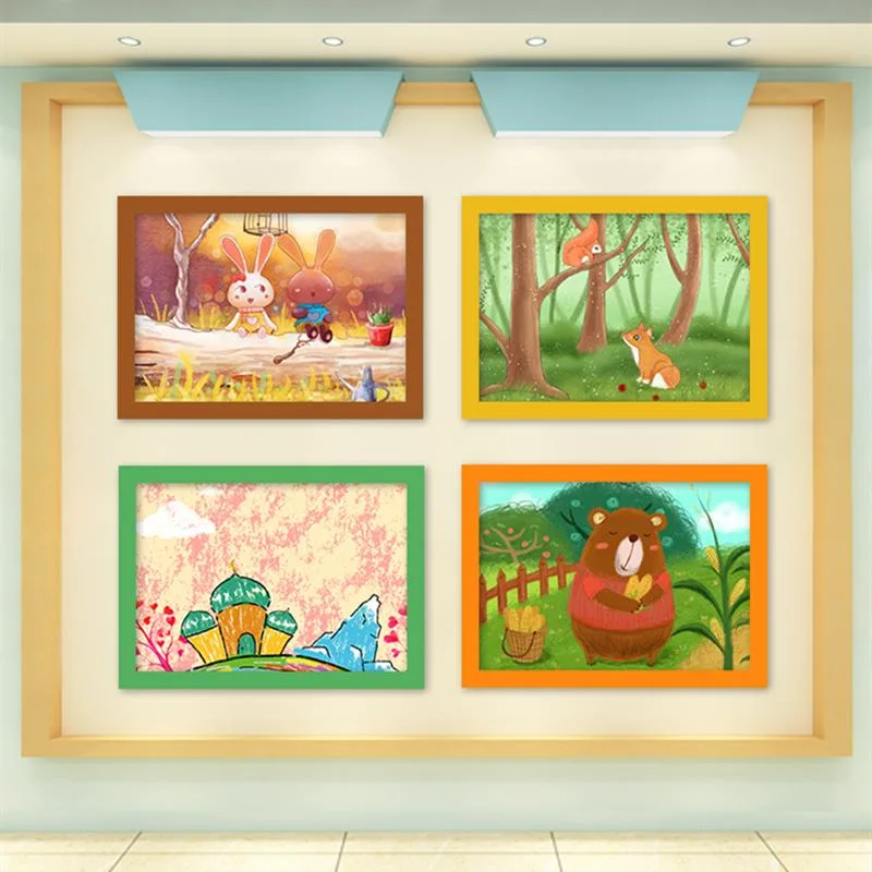 Children′ S Simple Solid Wood Picture Frame Kindergarten Painting Photo Frame 0698
